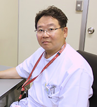 丸山　弘