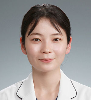 重田　志織